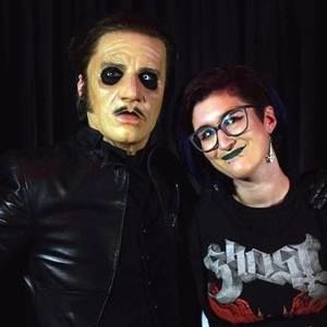 Meet your Posher, Dani